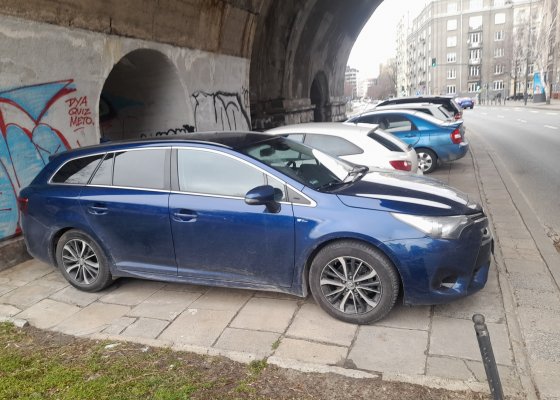 Sprzedam Toyota Avensis 2018 rok. SPRZEDANA!