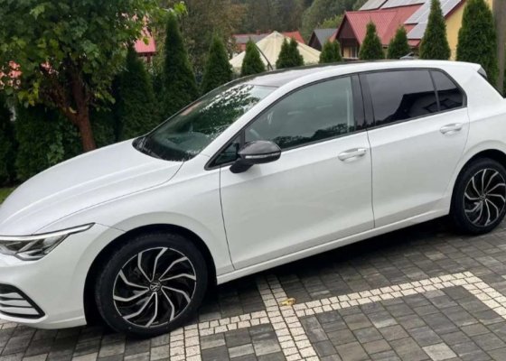 Volkswagen Golf 8 Mild Hybrid – automat DSG, ideał!