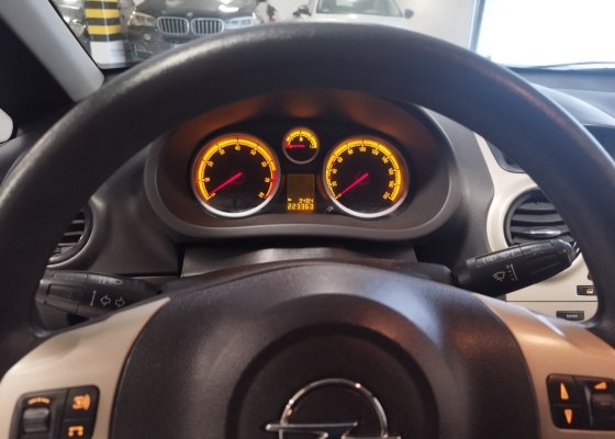 Opel Corsa d benzyna gaz 