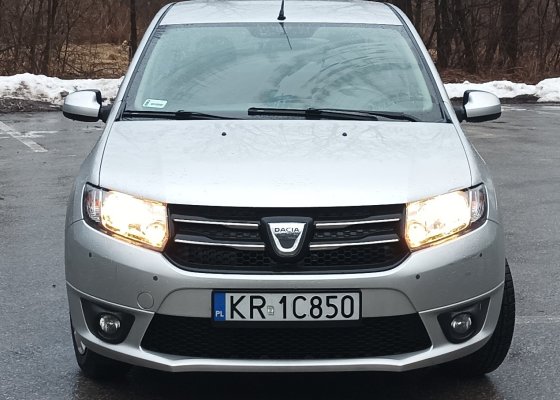 Dacia Logan Dacia Logan po serwisie NAWIGACJA 2 komplety kół KLIMA