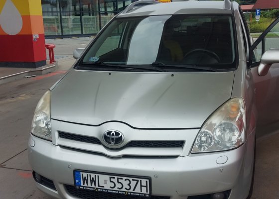 Sprzedam super Toyotę Corolla Verso 2007 rok