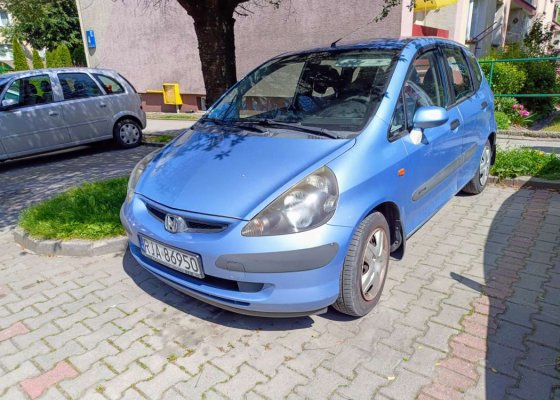 Sprzedam-Honda JAZZ II 2002 r