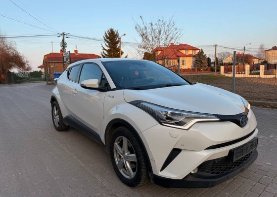 Toyota C-HR 1.8 Hybrid Executive