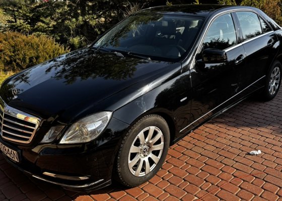 Mercedes-benz E200 CDI W212