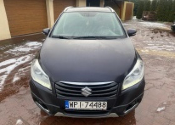 Suzuki SX4SCross Salon Polska Styczeń 2014