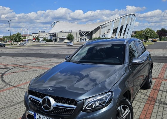 Sprzedam Mercedes-Benz GLC 300 4MATIC 