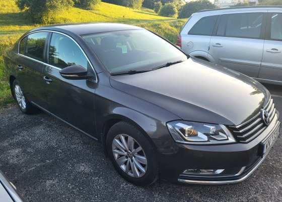 Volkswagen Passat 2.0 TDI 140 KM – Bezawaryjny i Zadbany!
