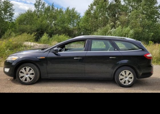Ford Mondeo mk4 Ghia 