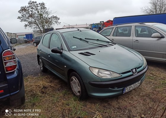 Syndyk sprzeda samochód Peugeot 206