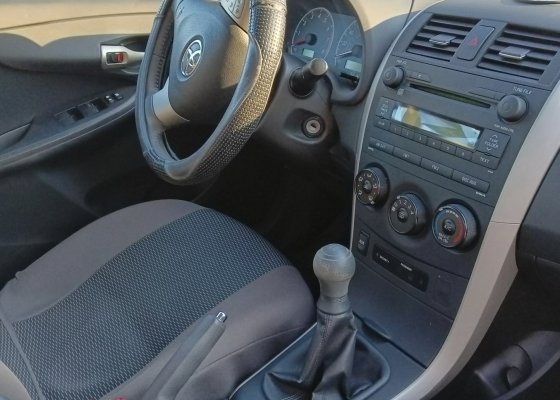 Sprzedam Toyota Corolla S 