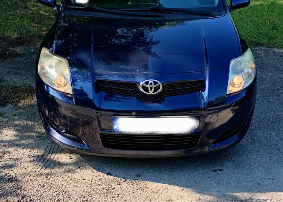 Toyota Auris 2007 r. 1.4 benzyna