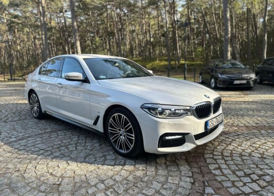 BMW Seria 5 G30/G31 (2017 - 2023) 2.0 530e iPerformance M Sport sport