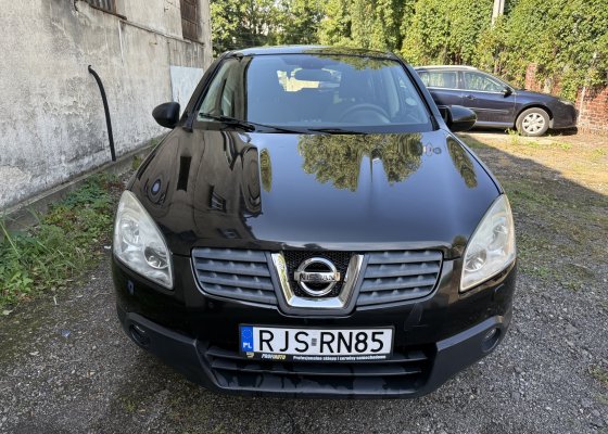 Nissan Qashqai 2.0 DCI automat 4x4 czujniki parkowania 