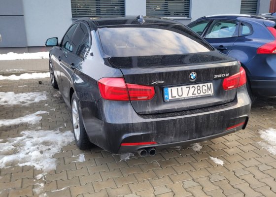 BMW 320D F30 XDR ALU 2 KPL; black sapphire metalic bardzo dobry stan
