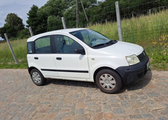Fiat panda samochod osobowy 2005