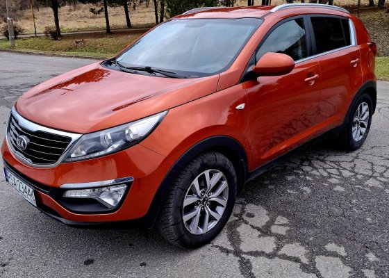 Sprzedam samochód marki KIA SPORTAGE III 1.6 GDI BENZYNA 135 KM r 2015 