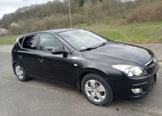 Hyundai i30 1.6 126km LPG 203500km 