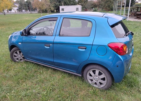 Mitsubishi Space Star, rok 2013, niski przebieg, stan bardzo dobry