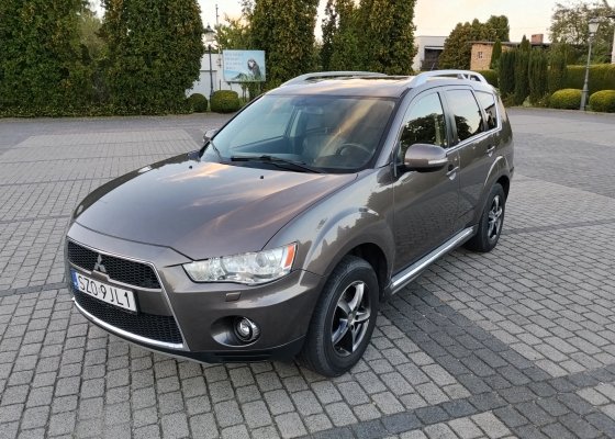 Mitsubishi Outlander 2.0 TDI (170KM) 7-osobowe
