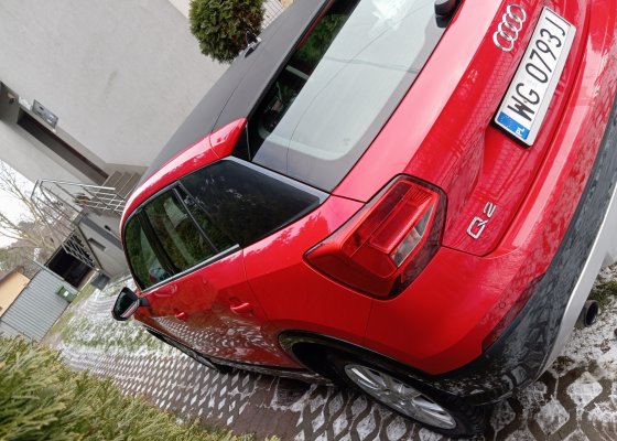 Sprzedam Audi Q2