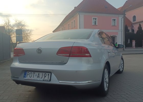 Volkswagen Passat 