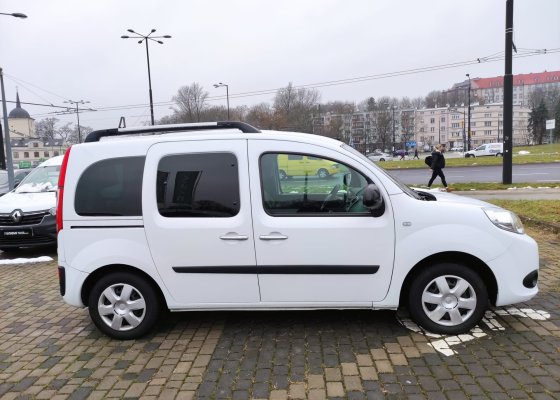 Renault Kangoo, osobowy, salon