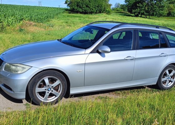 BMW E91 320i – 129 KM – benzyna – 2007 rok