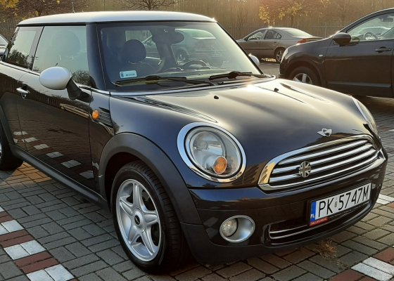 MINI COOPER 1.6 Benzyna