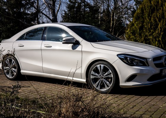 Mercedes-Benz CLA 250 7G-DCT AMG Line