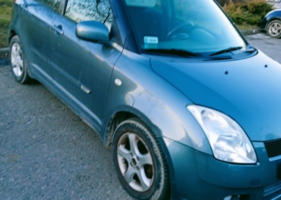 Sprzedam Suzuki Swift 2006 r.